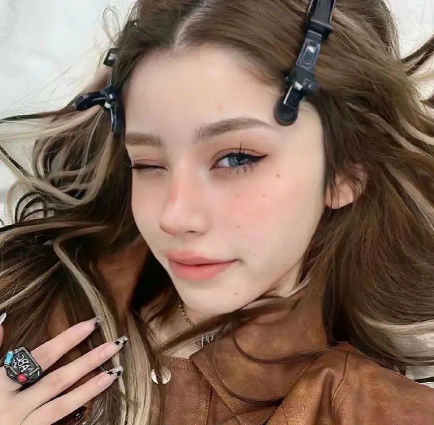 亚瑟和莉莉